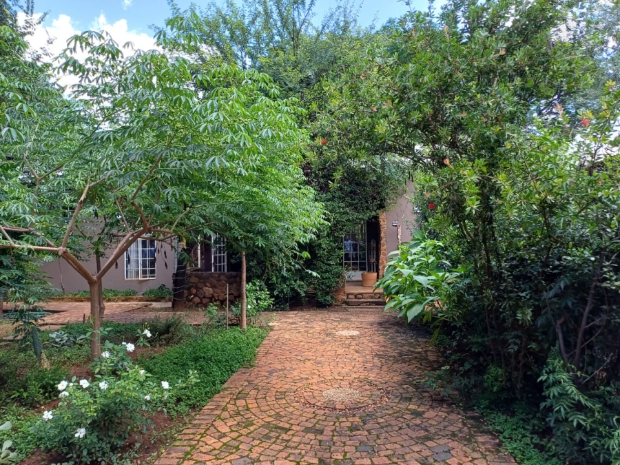 9 Bedroom Property for Sale in Scheerpoort A H North West